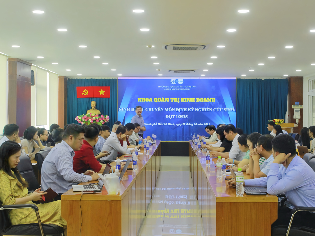 Sinh hoạt chuyên môn và tọa đàm về nghiên cứu khoa học dành cho nghiên cứu sinh khoa QTKD